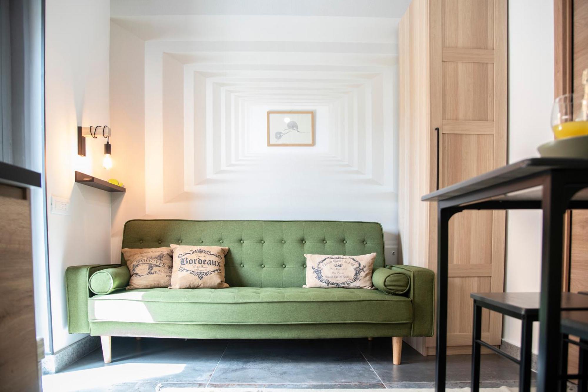 Vatican Boutique Apartment With St Peters Dome View โรม ภายนอก รูปภาพ